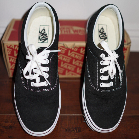 vans vn000ewzblk